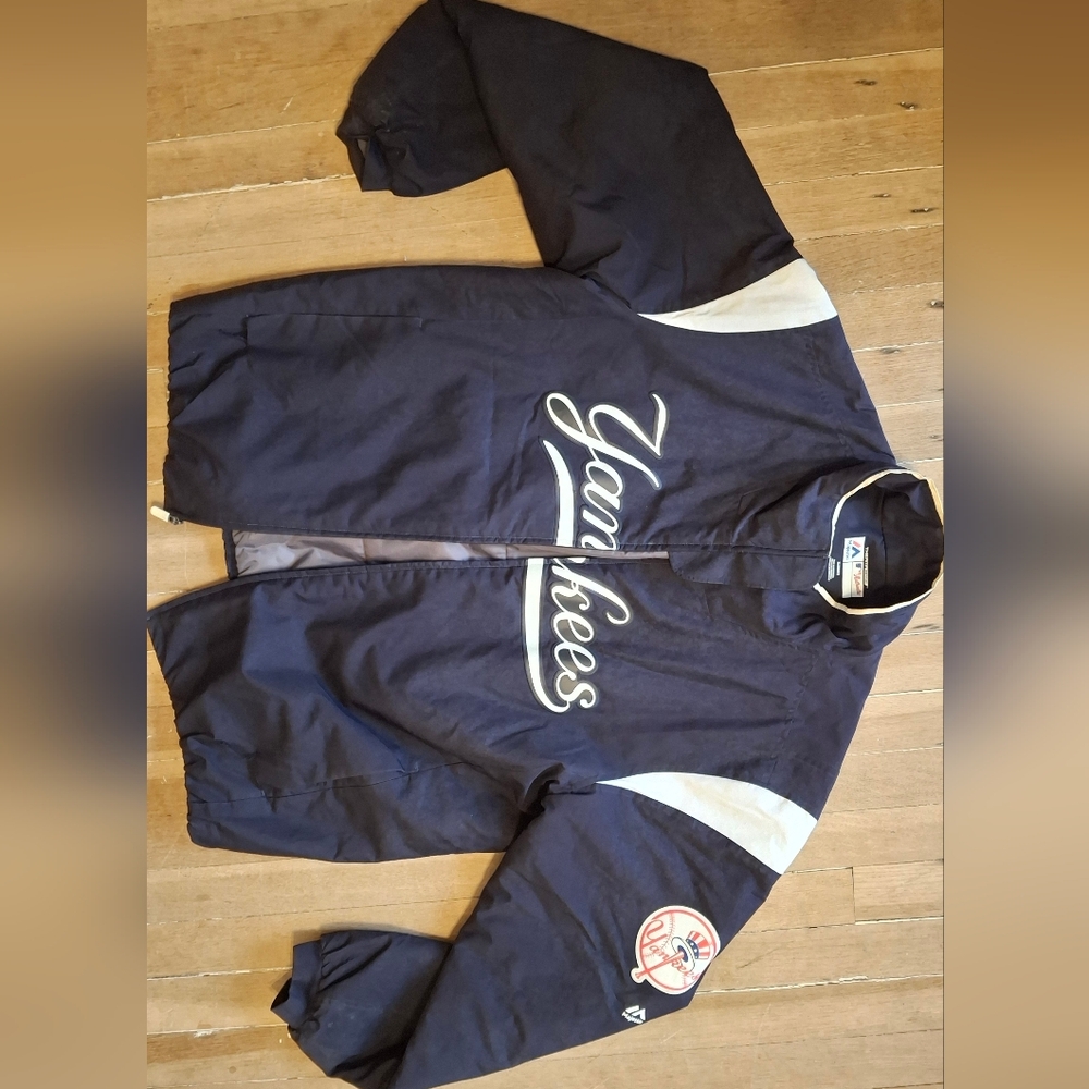 VTG MLB New York Yankees Majestic Authentic  Jacket Size XL